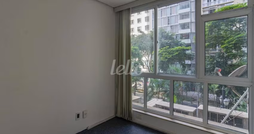 Sala comercial com 11 salas para alugar na Avenida São Luís, --, República, São Paulo