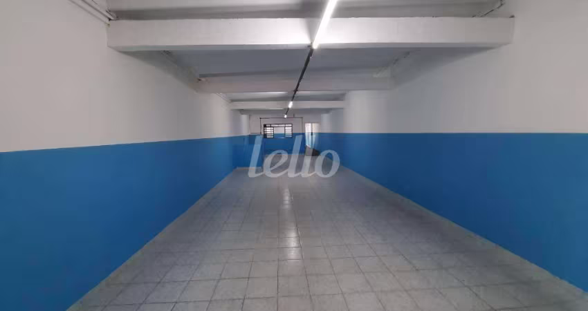 Prédio com 3 salas para alugar na Rua Sete Lagoas, --, Penha De França, São Paulo