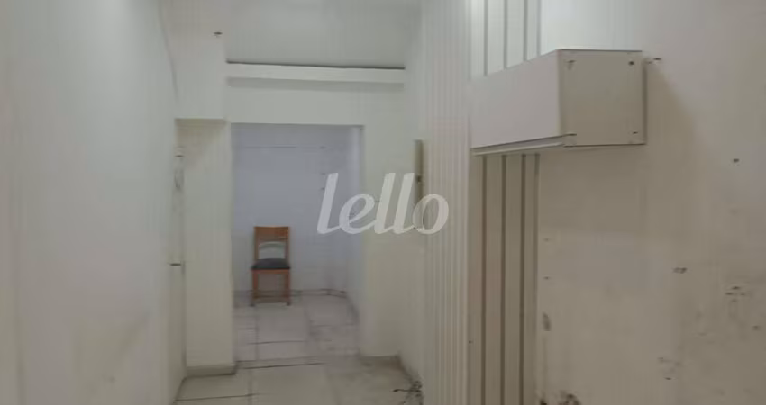 Ponto comercial com 1 sala para alugar na Rua Barão de Paranapiacaba, --, Sé, São Paulo
