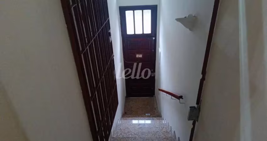Casa com 3 quartos para alugar na Rua Coronel Esdras de Oliveira, --, Parque Casa de Pedra, São Paulo