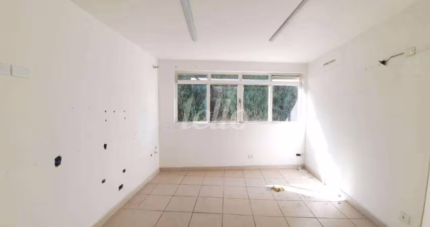 Sala comercial com 1 sala para alugar na Avenida Nova Cantareira, --, Tucuruvi, São Paulo