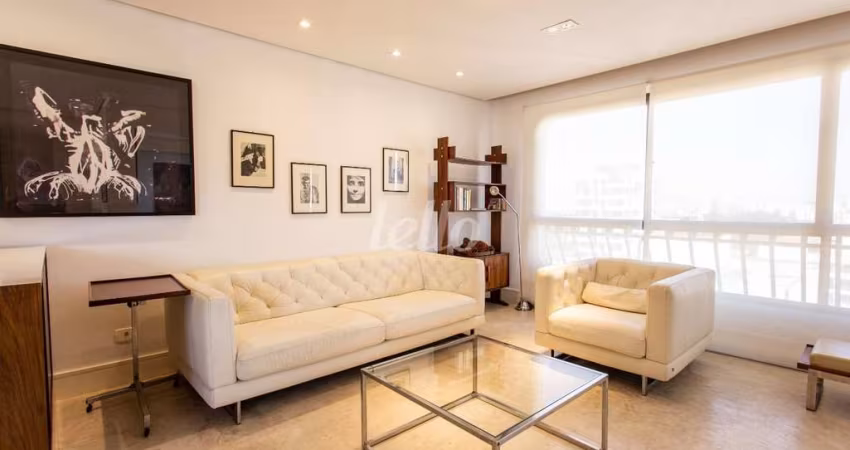 Apartamento com 3 quartos para alugar na Rua Guarará, --, Jardim Paulista, São Paulo