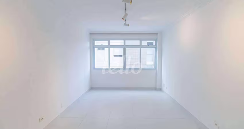 Apartamento com 3 quartos para alugar na Rua da Consolação, --, Cerqueira César, São Paulo
