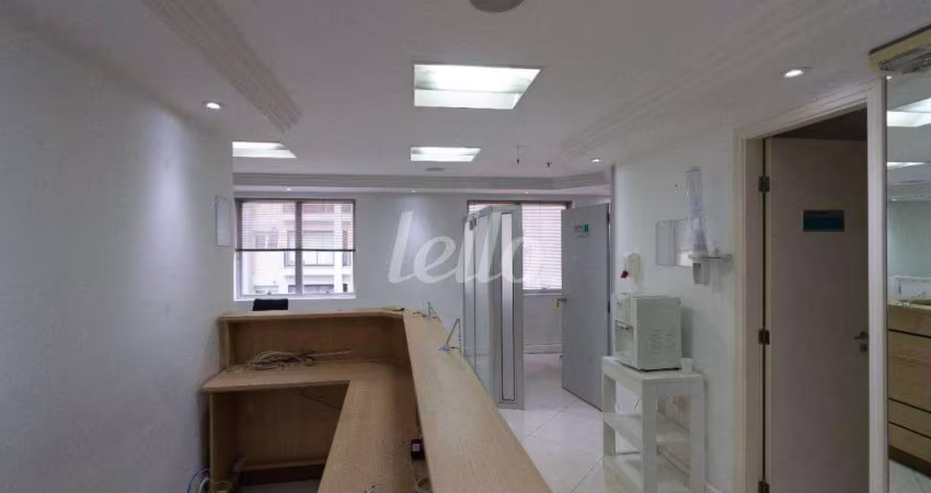 Sala comercial com 4 salas para alugar na Rua Sampaio Viana, --, Paraíso, São Paulo