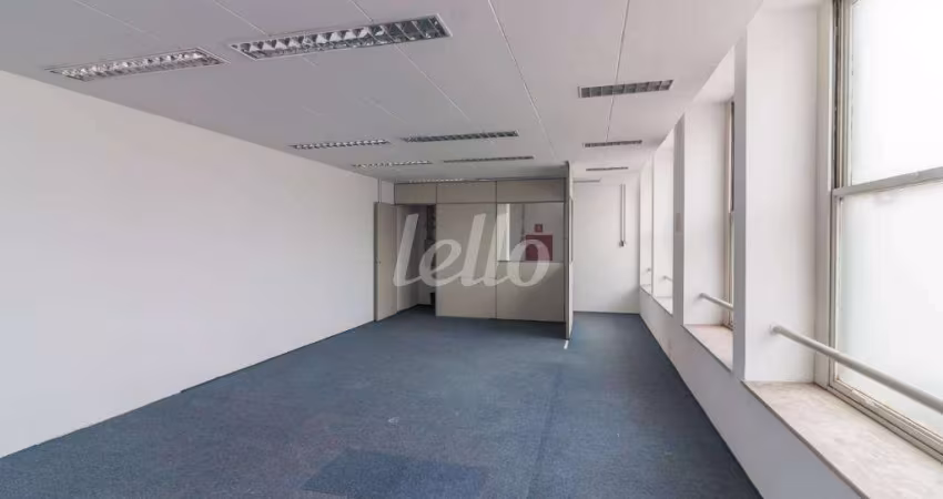 Sala comercial com 1 sala para alugar na Rua Sete de Abril, --, República, São Paulo