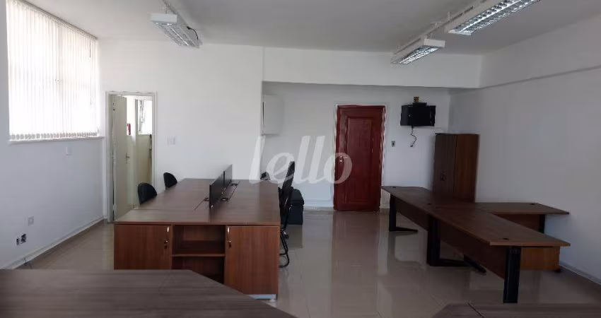 Sala comercial com 1 sala para alugar na Praça Ramos de Azevedo, --, República, São Paulo