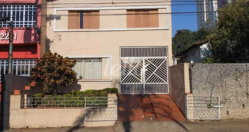 Casa comercial com 1 sala para alugar na Avenida Dom Pedro II, --, Campestre, Santo André