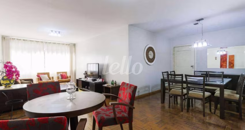 Apartamento com 3 quartos para alugar na Rua Bandeira Paulista, --, Itaim Bibi, São Paulo