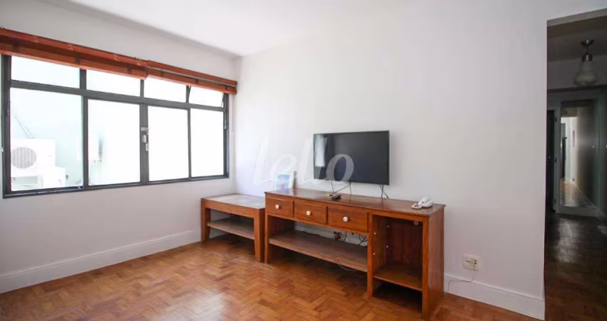 Apartamento com 2 quartos para alugar na Rua Capitão Macedo, --, Vila Clementino, São Paulo
