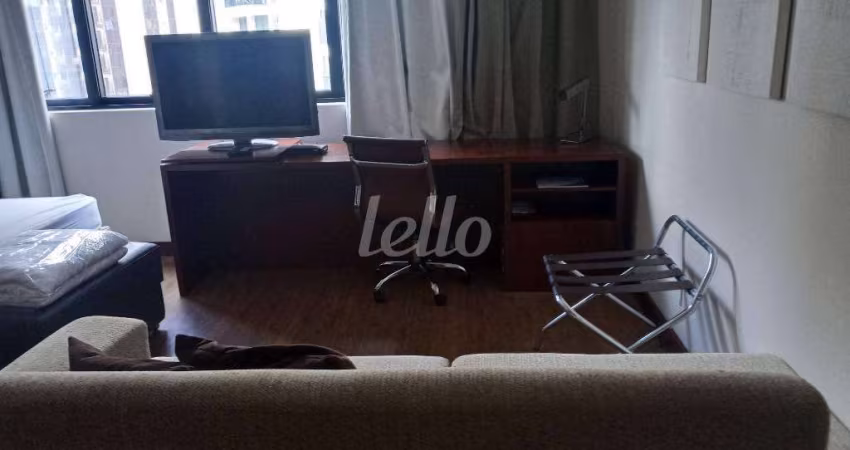 Flat com 1 quarto para alugar na Avenida Ibirapuera, --, Indianópolis, São Paulo