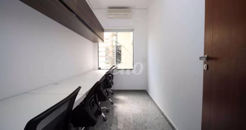 Sala comercial com 1 sala para alugar na Rua Andréa Paulinetti, --, Jardim das Acacias, São Paulo