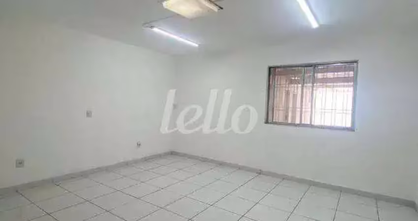 Casa comercial com 8 salas para alugar na Rua Vicente Fernandes Pinto, --, Vila Água Funda, São Paulo