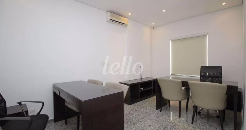 Sala comercial com 1 sala para alugar na Rua Andréa Paulinetti, --, Jardim das Acacias, São Paulo