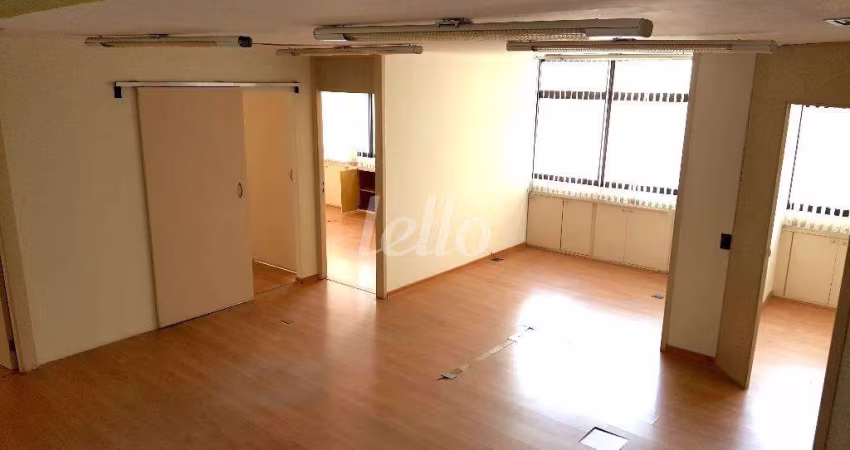 Sala comercial com 5 salas para alugar na Rua Laplace, --, Brooklin, São Paulo