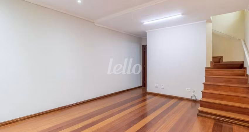 Casa comercial com 5 salas para alugar na Alameda dos Guaramomis, --, Planalto Paulista, São Paulo