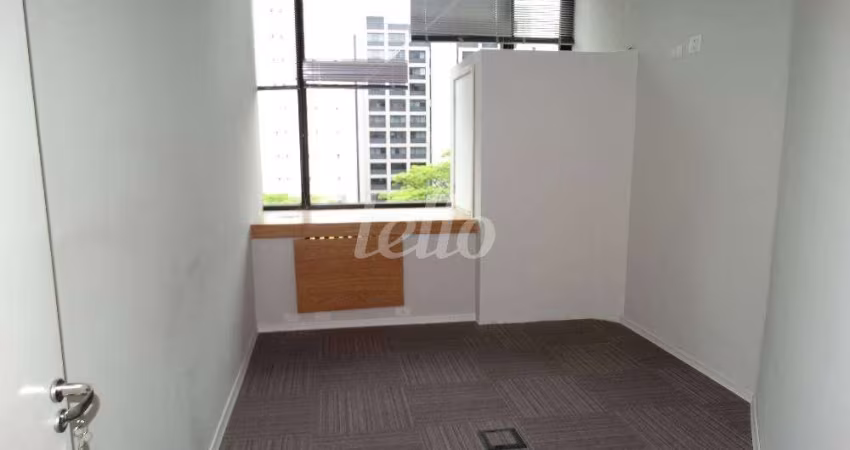 Sala comercial com 5 salas para alugar na Rua Geraldo Flausino Gomes, --, Cidade Monções, São Paulo