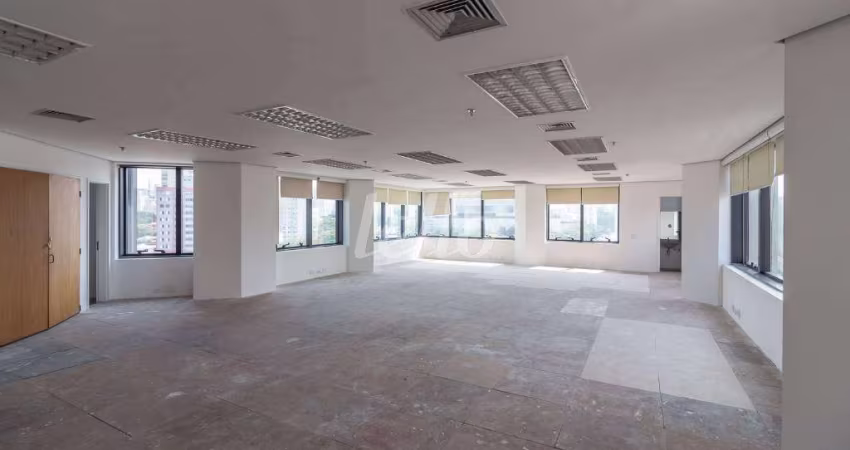 Sala comercial com 1 sala para alugar na Rua Júlio Gonzalez, --, Barra Funda, São Paulo