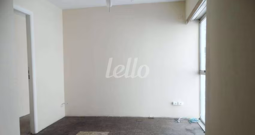 Sala comercial com 3 salas para alugar na Rua Maranhão, --, Higienópolis, São Paulo