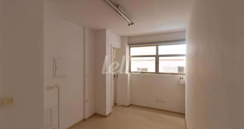 Sala comercial para alugar na Rua Pará, --, Consolação, São Paulo
