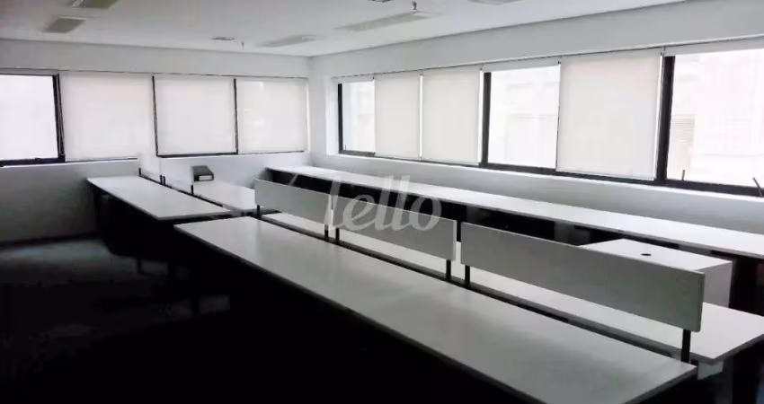 Sala comercial com 4 salas para alugar na Rua Júlio Diniz, --, Vila Olímpia, São Paulo