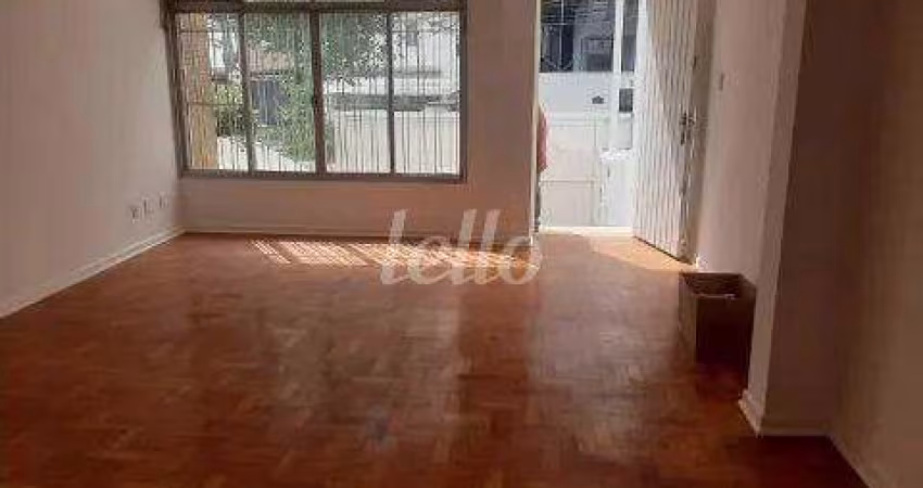 Casa com 2 quartos para alugar na Rua Ytaipu, --, Mirandópolis, São Paulo