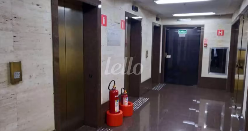 Sala comercial com 1 sala para alugar na Avenida Engenheiro Luiz Carlos Berrini, --, Cidade Monções, São Paulo