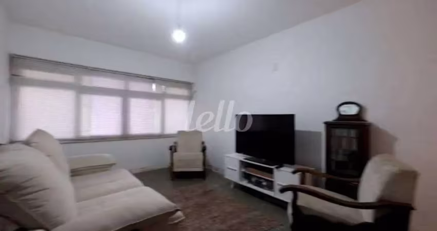 Casa com 2 quartos para alugar na Rua Aimberê, --, Pompéia, São Paulo