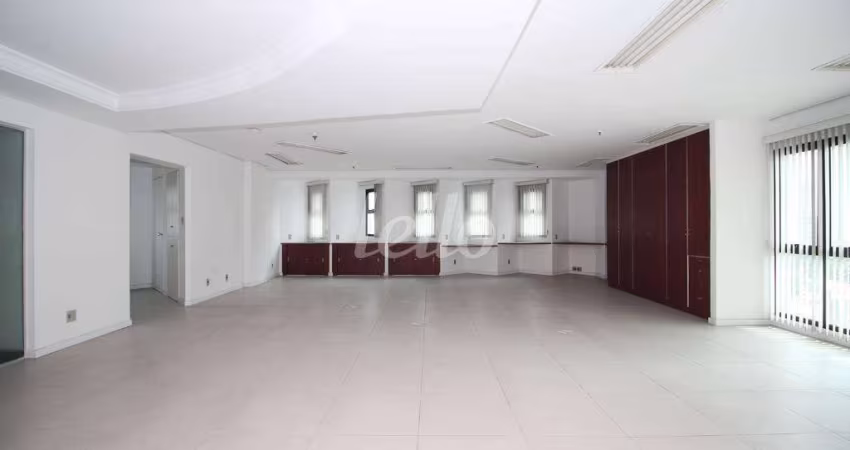 Sala comercial para alugar na Avenida Vereador José Diniz, --, Santo Amaro, São Paulo