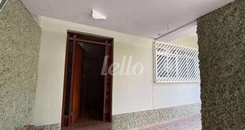 Casa com 3 quartos para alugar na Alameda dos Tupiniquins, --, Planalto Paulista, São Paulo