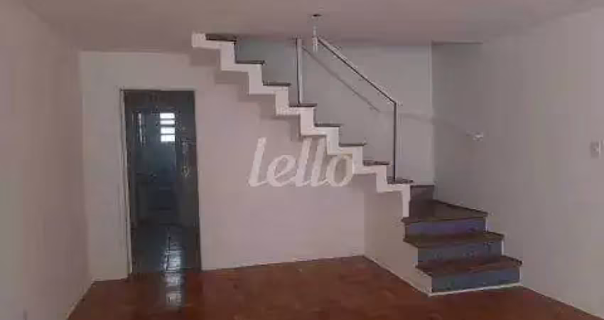 Casa com 2 quartos para alugar na Rua Ytaipu, --, Mirandópolis, São Paulo