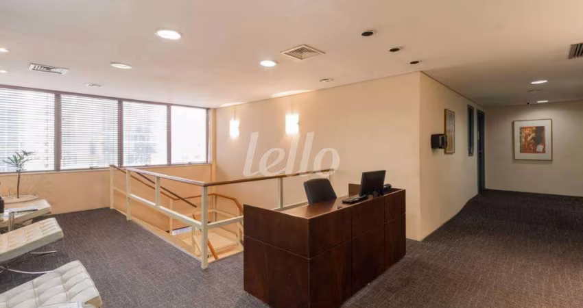 Sala comercial com 18 salas para alugar na Rua Tabapuã, --, Itaim Bibi, São Paulo
