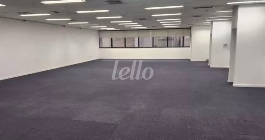 Sala comercial com 1 sala para alugar na Alameda Santos, --, Cerqueira César, São Paulo