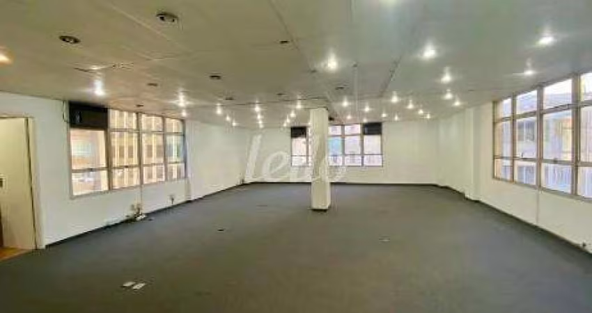 Sala comercial com 1 sala para alugar na Rua Joaquim Floriano, --, Itaim Bibi, São Paulo
