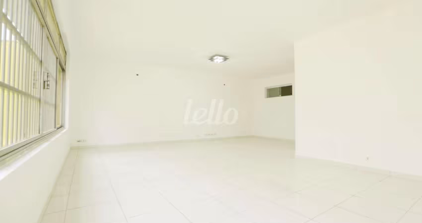 Casa comercial com 11 salas para alugar na Rua Vinte e Oito de Setembro, --, Vila Dom Pedro I, São Paulo