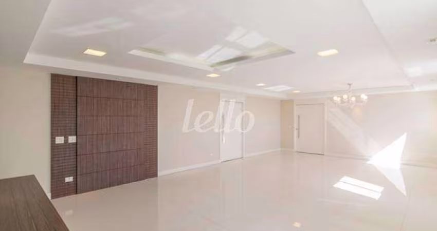 Apartamento com 8 quartos para alugar na Rua Monte Alegre, --, Santo Antônio, São Caetano do Sul