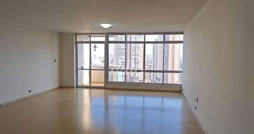 Apartamento com 4 quartos para alugar na Avenida Paes de Barros, --, Mooca, São Paulo