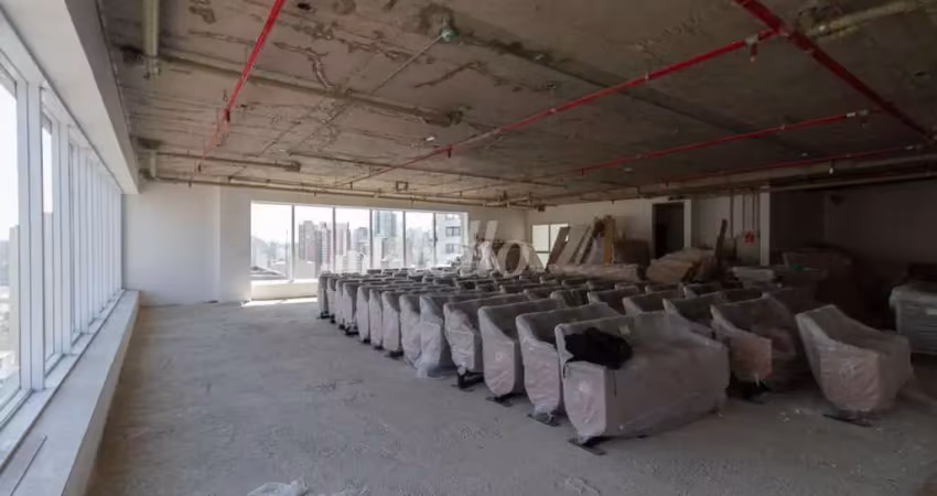 Sala comercial para alugar na Avenida Pedroso de Morais, --, Pinheiros, São Paulo