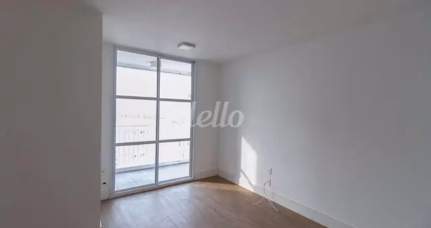 Apartamento com 3 quartos para alugar na Rua Cajuru, --, Belenzinho, São Paulo