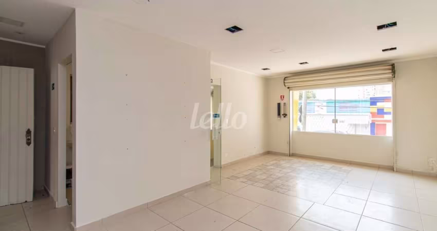 Ponto comercial com 3 salas para alugar na Rua das Figueiras, --, Campestre, Santo André