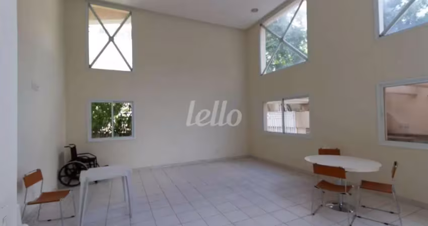 Apartamento para alugar na Rua Oscar Freire, --, Pinheiros, São Paulo