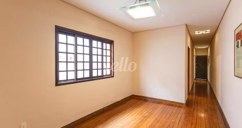 Casa comercial com 1 sala para alugar na Rua Júlio de Castilhos, --, Belenzinho, São Paulo