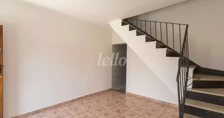 Casa comercial com 1 sala para alugar na Rua Marfisa, --, Chácara Mafalda, São Paulo