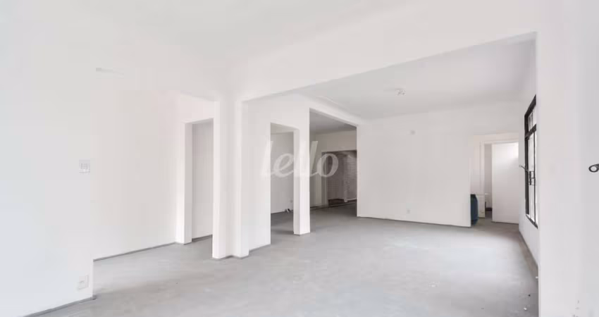 Casa comercial com 1 sala para alugar na Rua Cardoso de Almeida, --, Perdizes, São Paulo