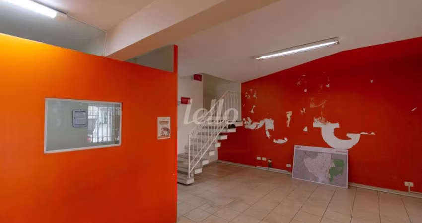 Casa comercial para alugar na Rua das Perobas, --, Jardim Oriental, São Paulo