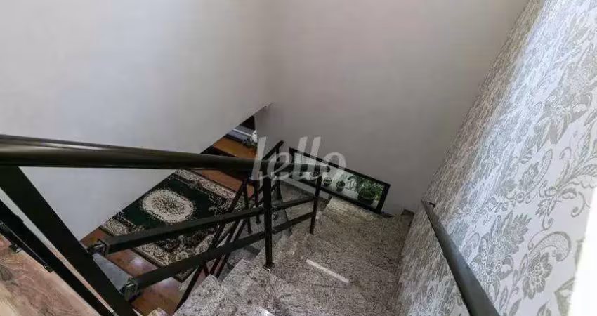 Casa com 3 quartos para alugar na Rua Acaju, --, Jardim Têxtil, São Paulo