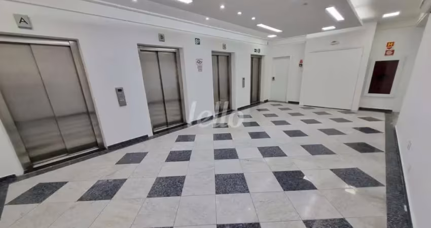 Sala comercial para alugar na Rua Líbero Badaró, --, Centro, São Paulo