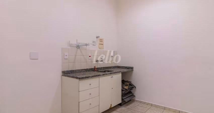 Ponto comercial com 1 sala para alugar na Praça Floriano Peixoto, --, Santo Amaro, São Paulo