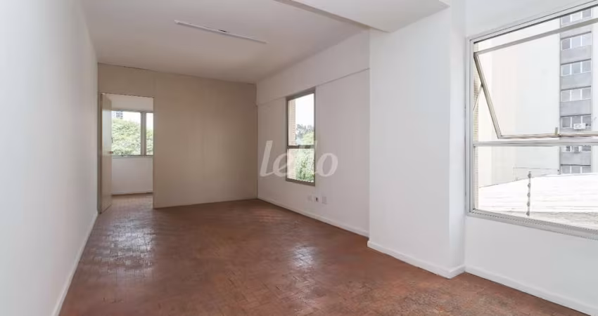 Sala comercial para alugar na Praça da Liberdade, --, Liberdade, São Paulo