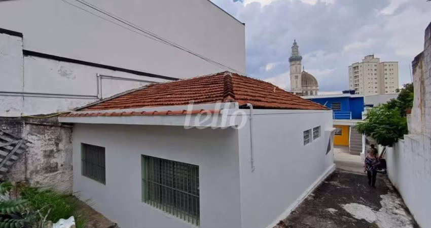 Casa com 3 quartos para alugar na Rua Lutécia, --, Vila Carrão, São Paulo