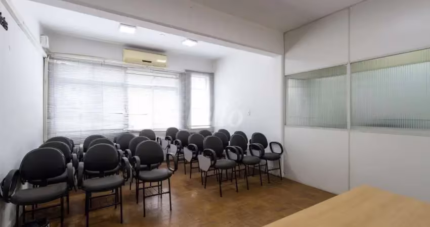 Sala comercial com 2 salas para alugar na Praça Clóvis Beviláqua, --, Sé, São Paulo